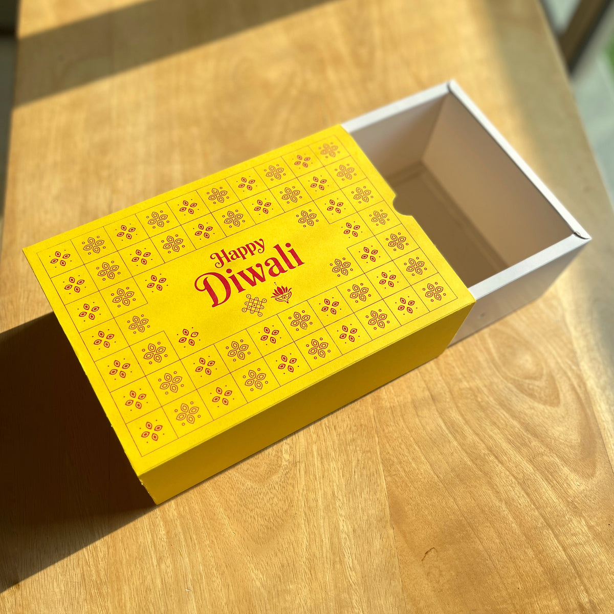 9 X 6 X 3.25 DIWALI 26 (SC) SLIDE BOX
