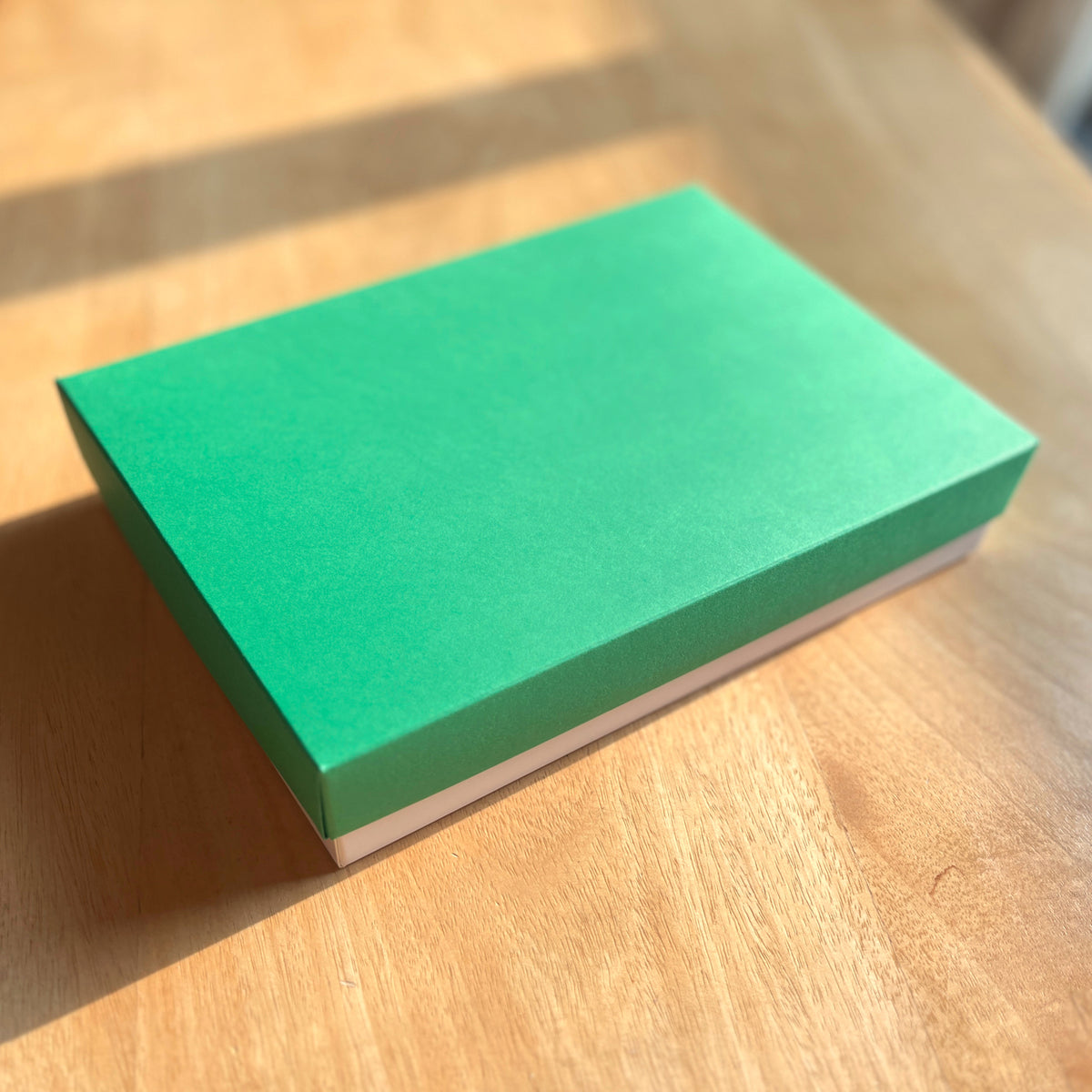 9 X 6 X 2 FESTIVE TP BOX