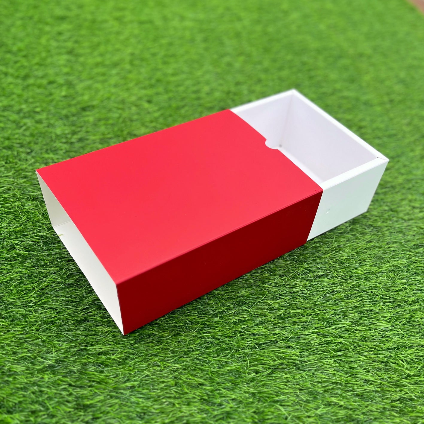 FESTIVE SLIDE BOX (9 X 6 X 3.25)