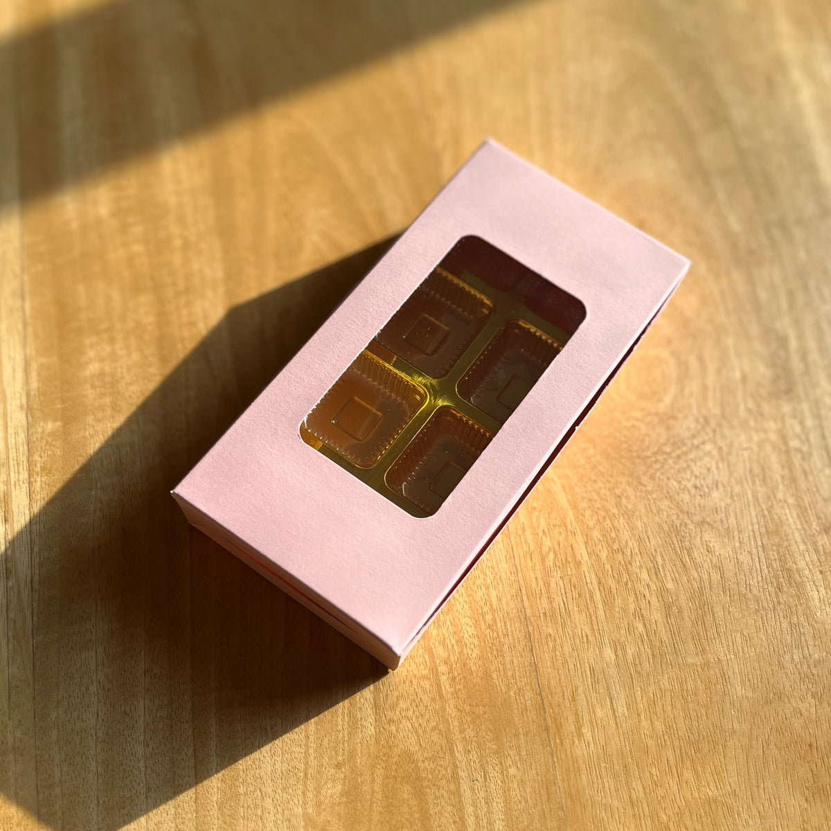 8 PC CHOCOLATE WINDOW BOX