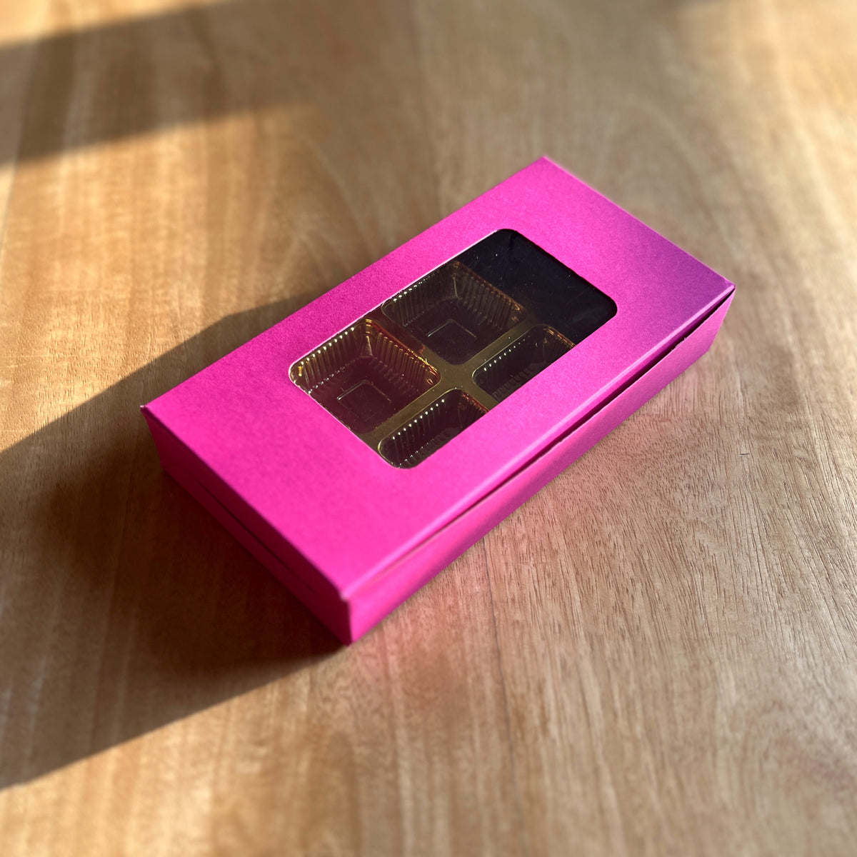 8 PC CHOCOLATE WINDOW BOX