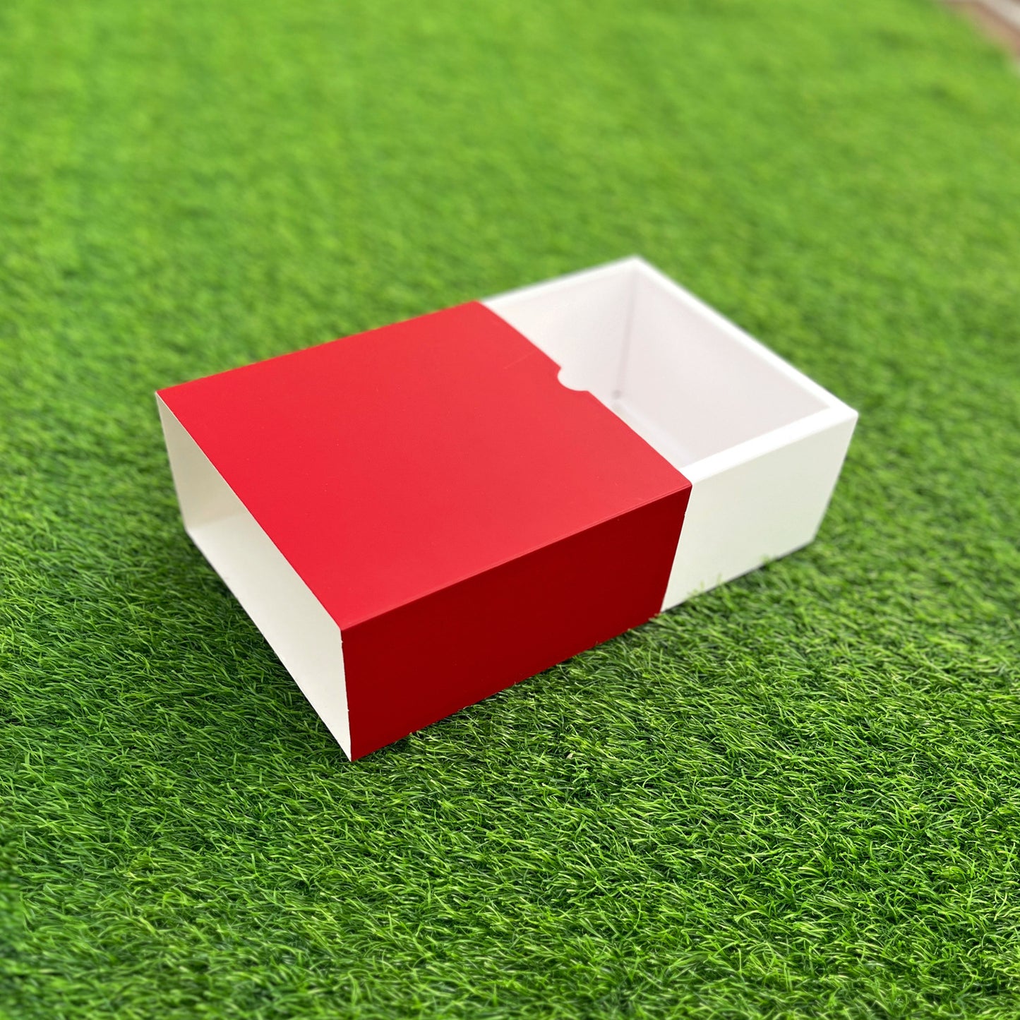 FESTIVE SLIDE BOX (6 X 6 X 3.25)