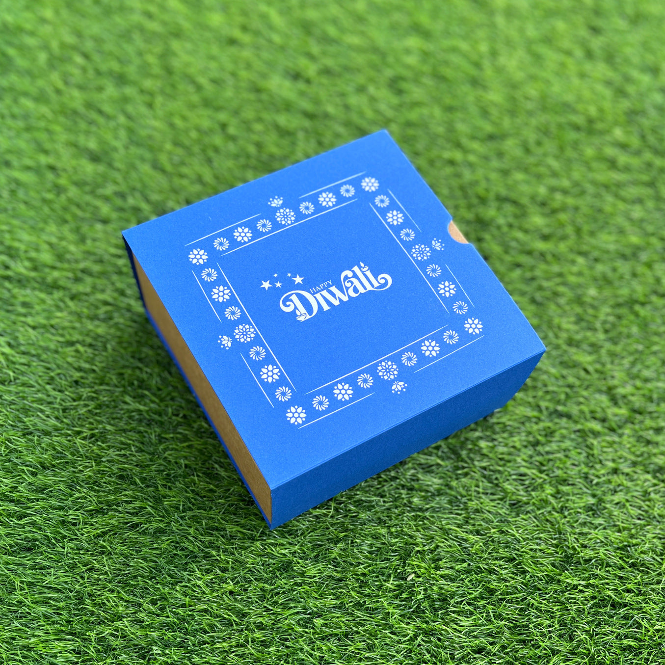 6 X 6 X 3.25 DIWALI 25 (SC) SLIDE BOX