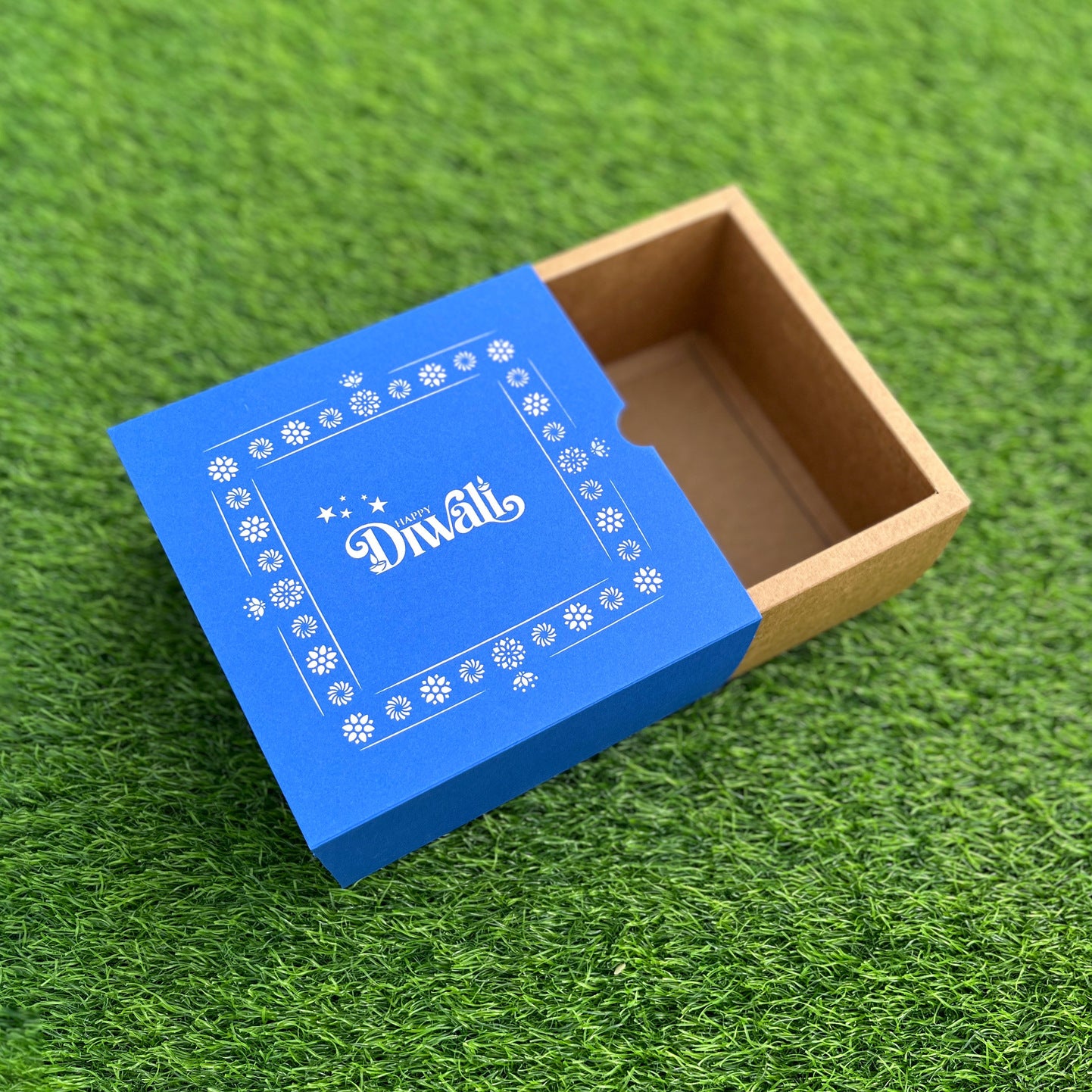 6 X 6 X 3.25 DIWALI 25 (SC) SLIDE BOX
