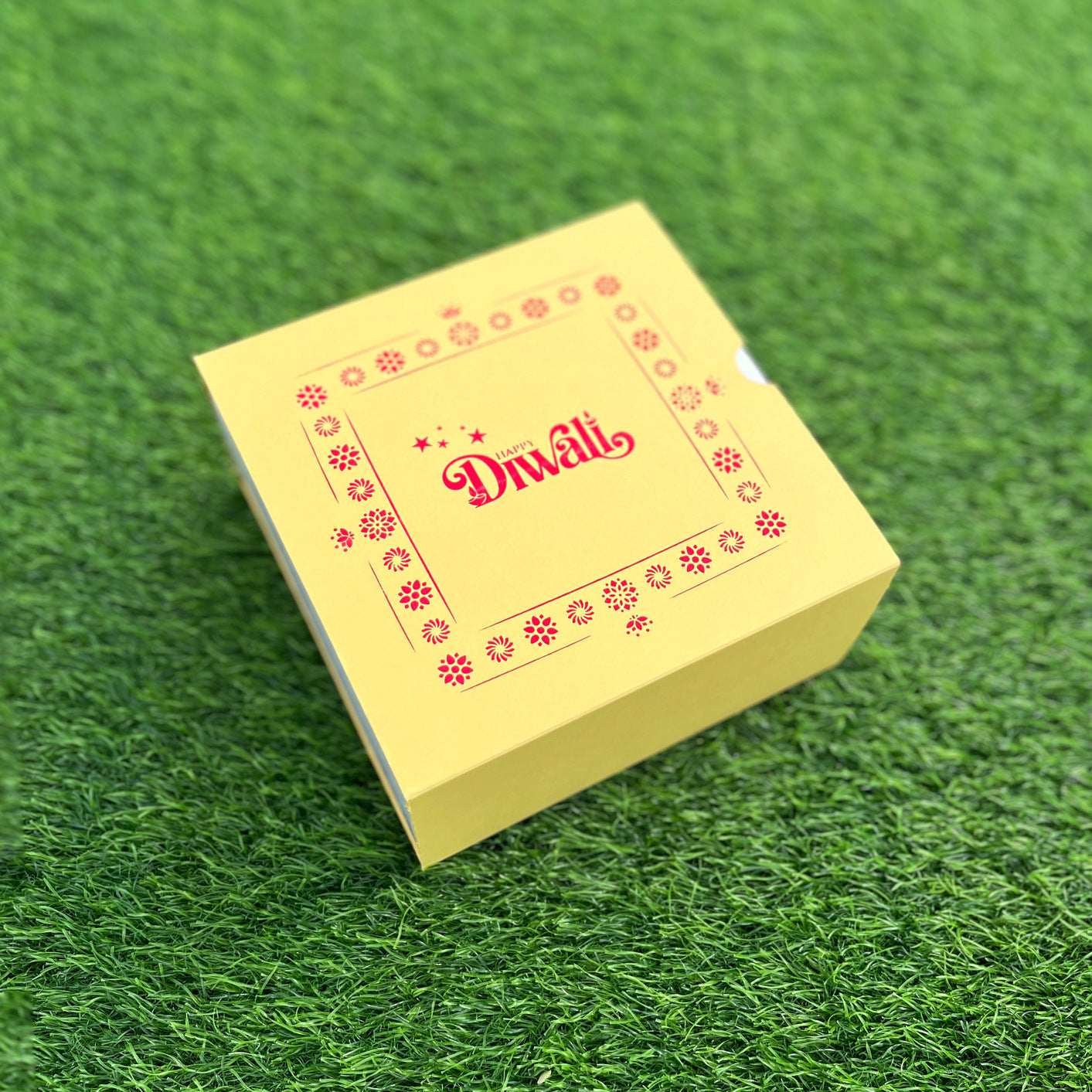 6 X 6 X 3.25 DIWALI 25 (SC) SLIDE BOX
