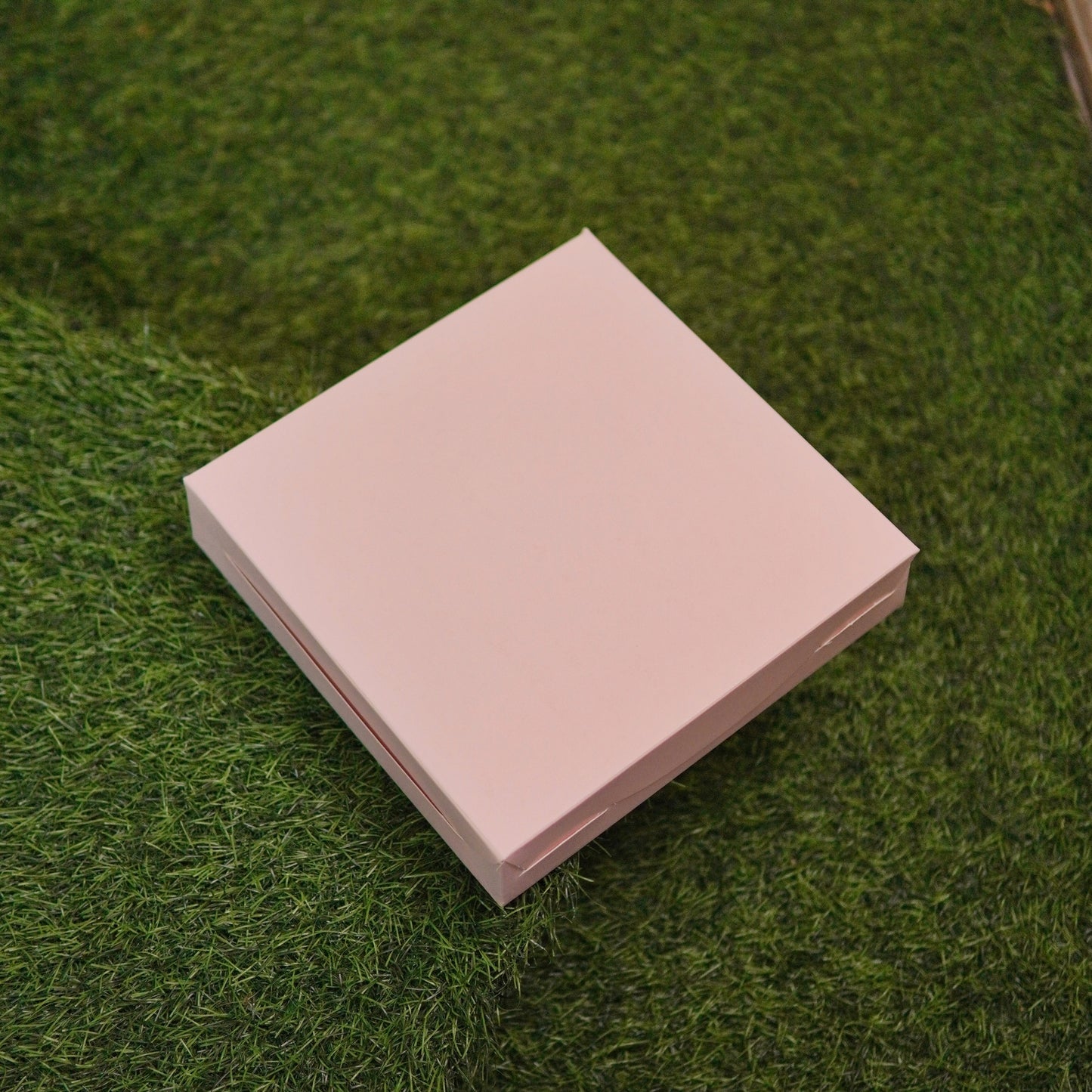 9 PC BROWNIE BOX