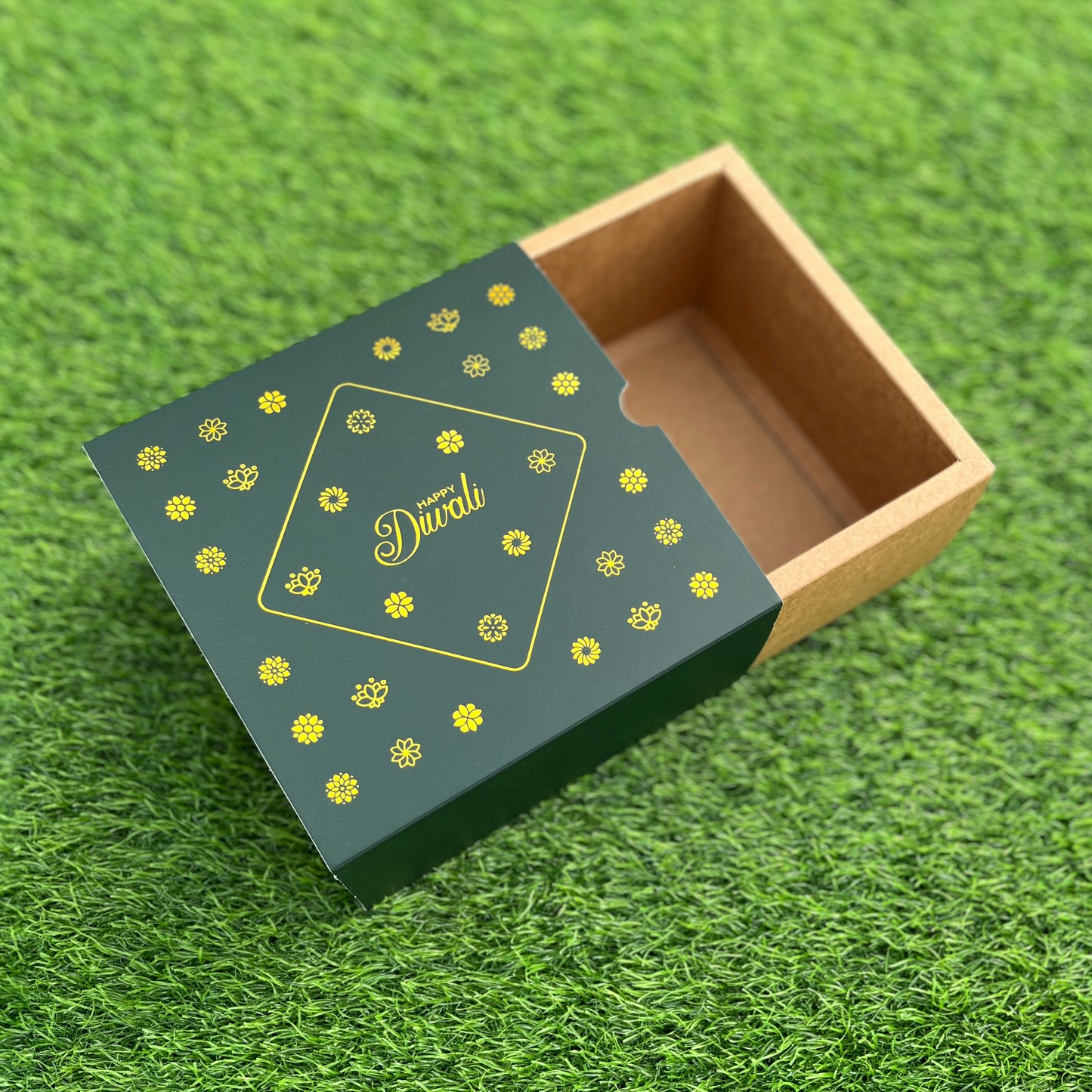 6 X 6 X 3.25 DIWALI 25 (G) SLIDE BOX