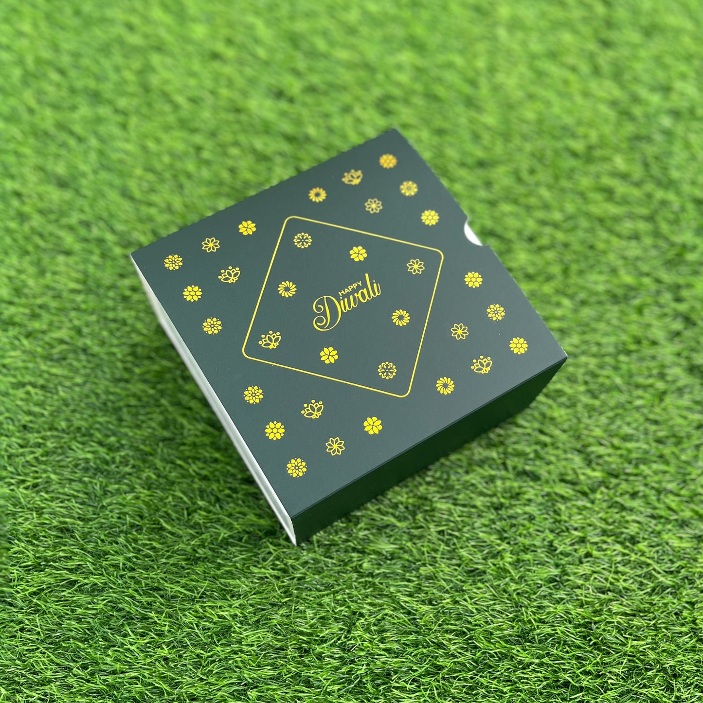 6 X 6 X 3.25 DIWALI 25 (G) SLIDE BOX