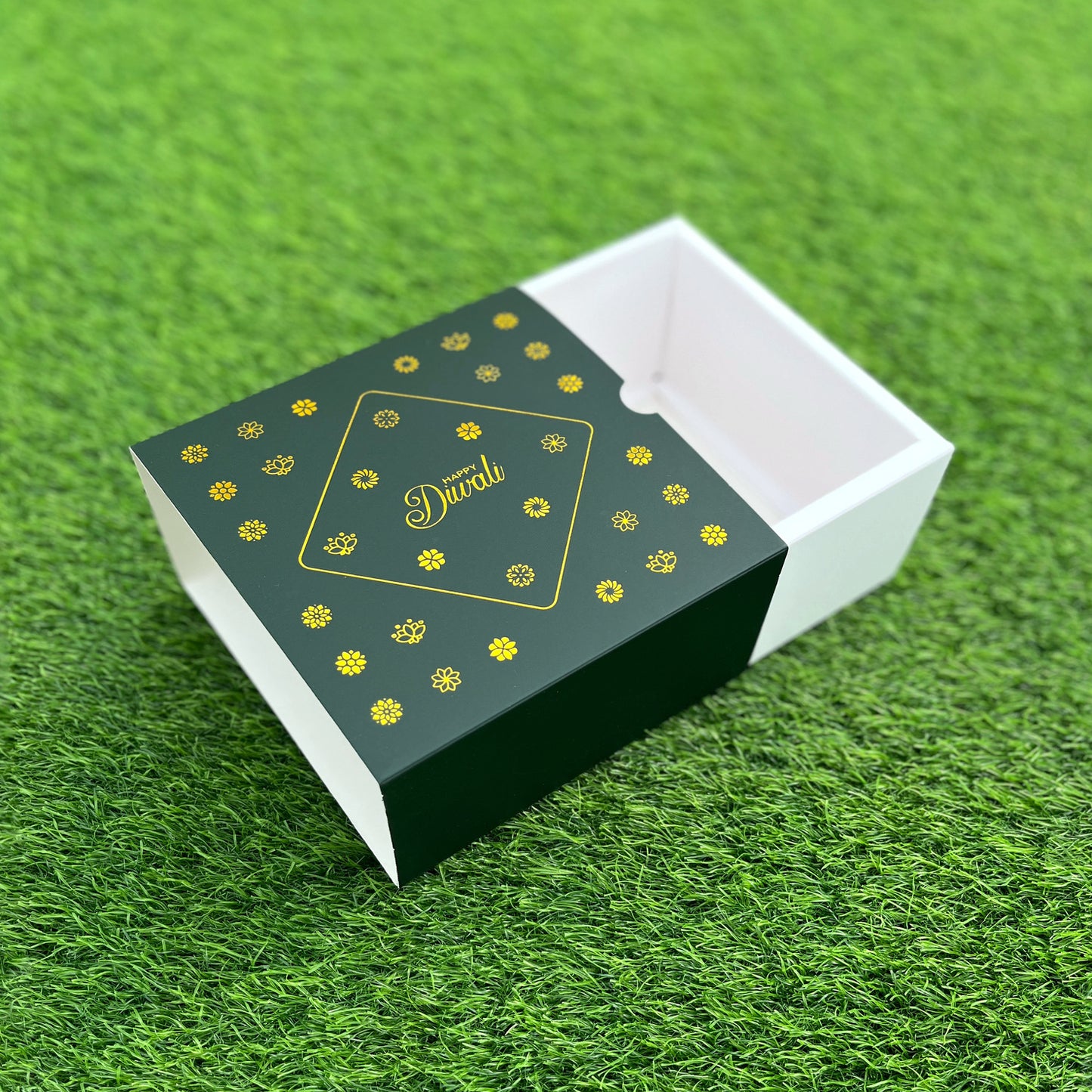6 X 6 X 3.25 DIWALI 25 (G) SLIDE BOX