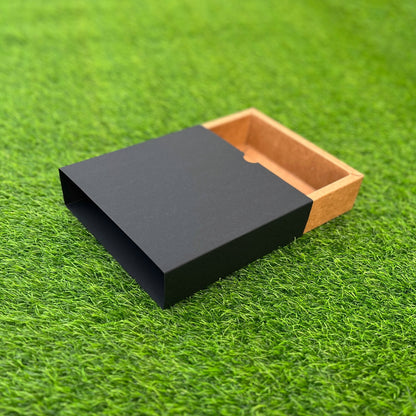 FESTIVE SLIDE BOX (6 X 6 X 2)