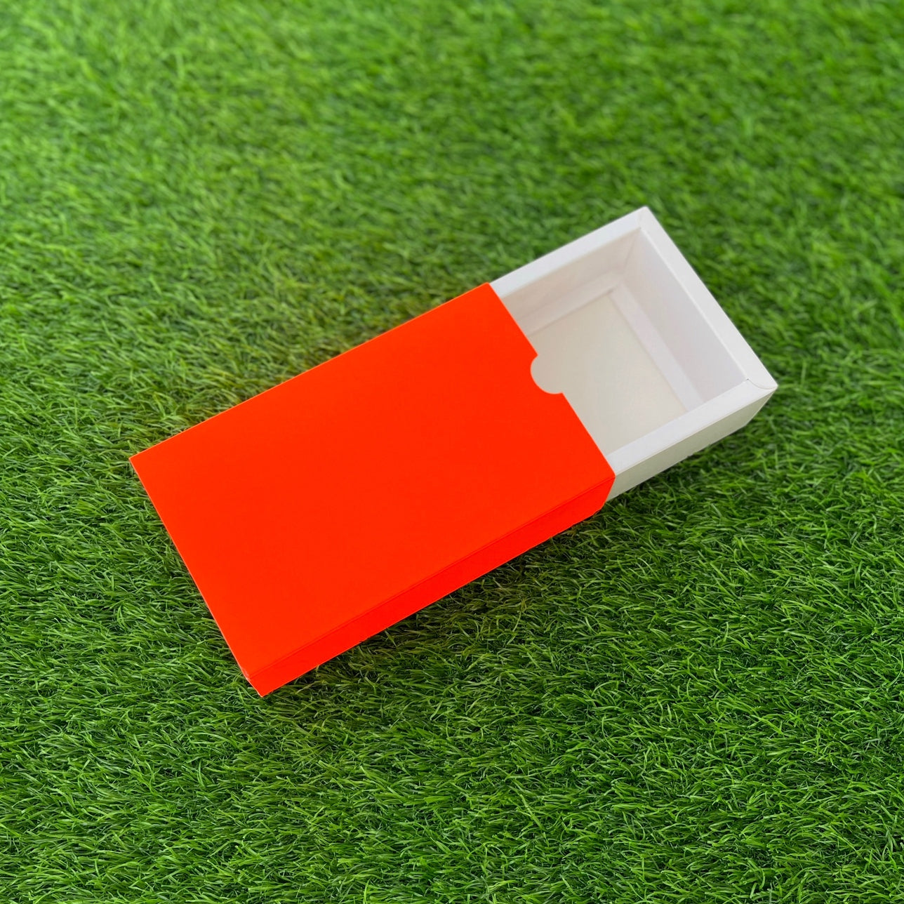 FESTIVE SLIDE BOX (6 X 3 X 2)