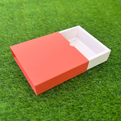 FESTIVE SLIDE BOX (6 X 6 X 2)