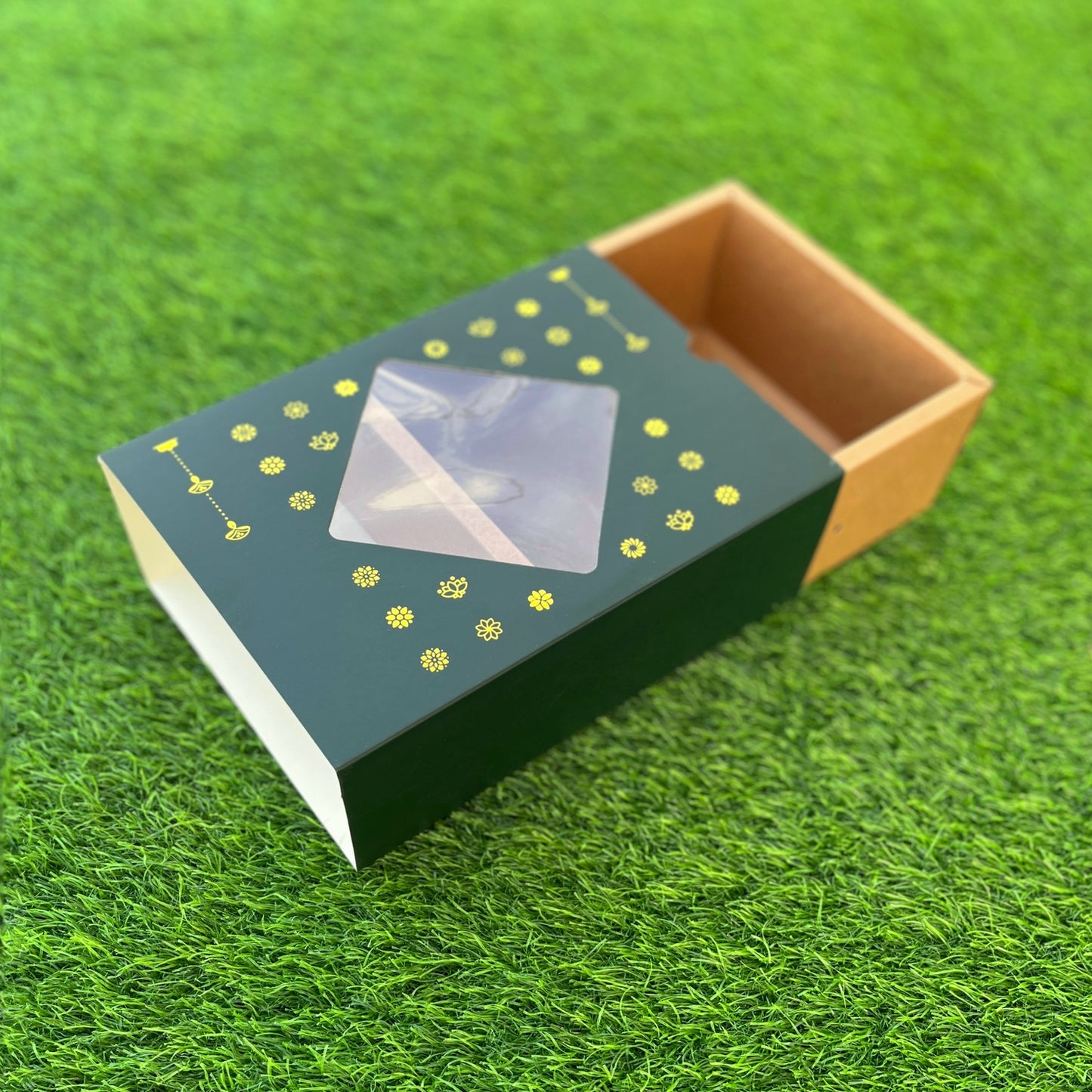9 X 6 X 3.25 DIWALI 25 (G) SLIDE WINDOW BOX