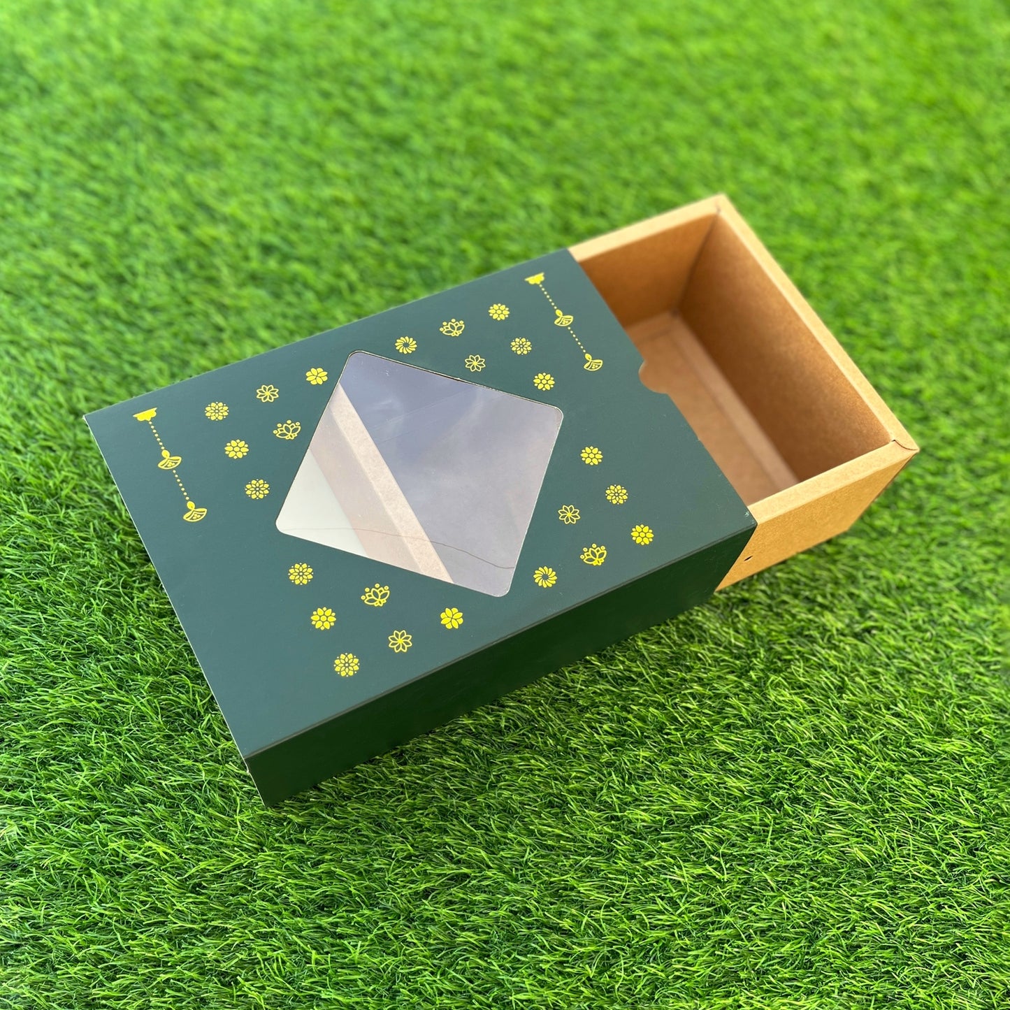 9 X 6 X 3.25 DIWALI 25 (G) SLIDE WINDOW BOX