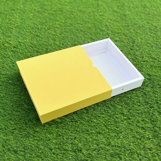 FESTIVE SLIDE BOX (9 X 9 X 2)