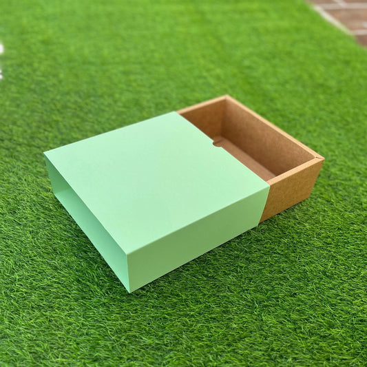 FESTIVE SLIDE BOX (9 X 9 X 3.25)