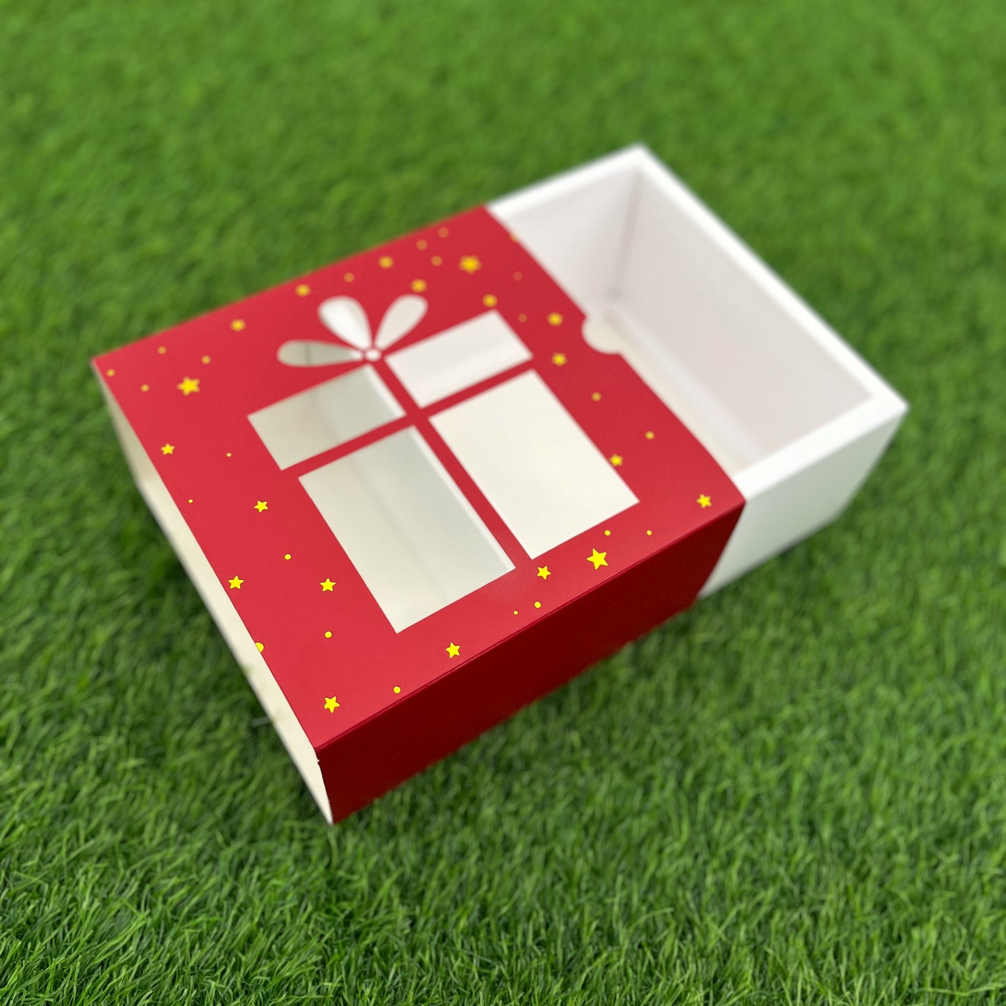 6 X 6 X 3.25 CHRISTMAS (24) (G) WINDOW SLIDE BOX