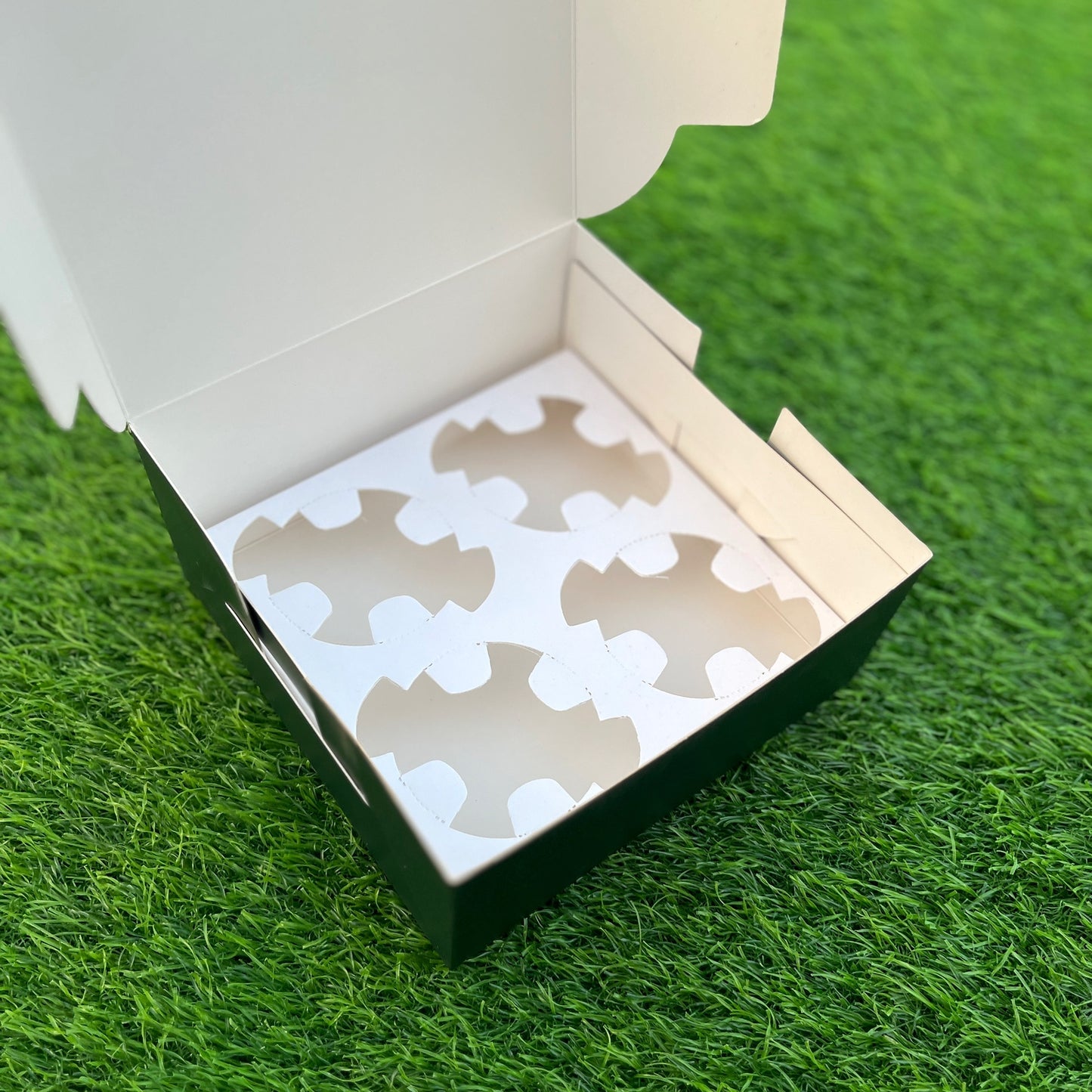 4 PC CUPCAKE BOX