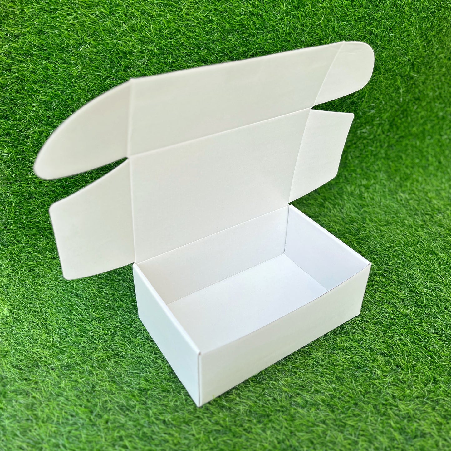 10 X 6.375 X 3.75 MAILER BOX