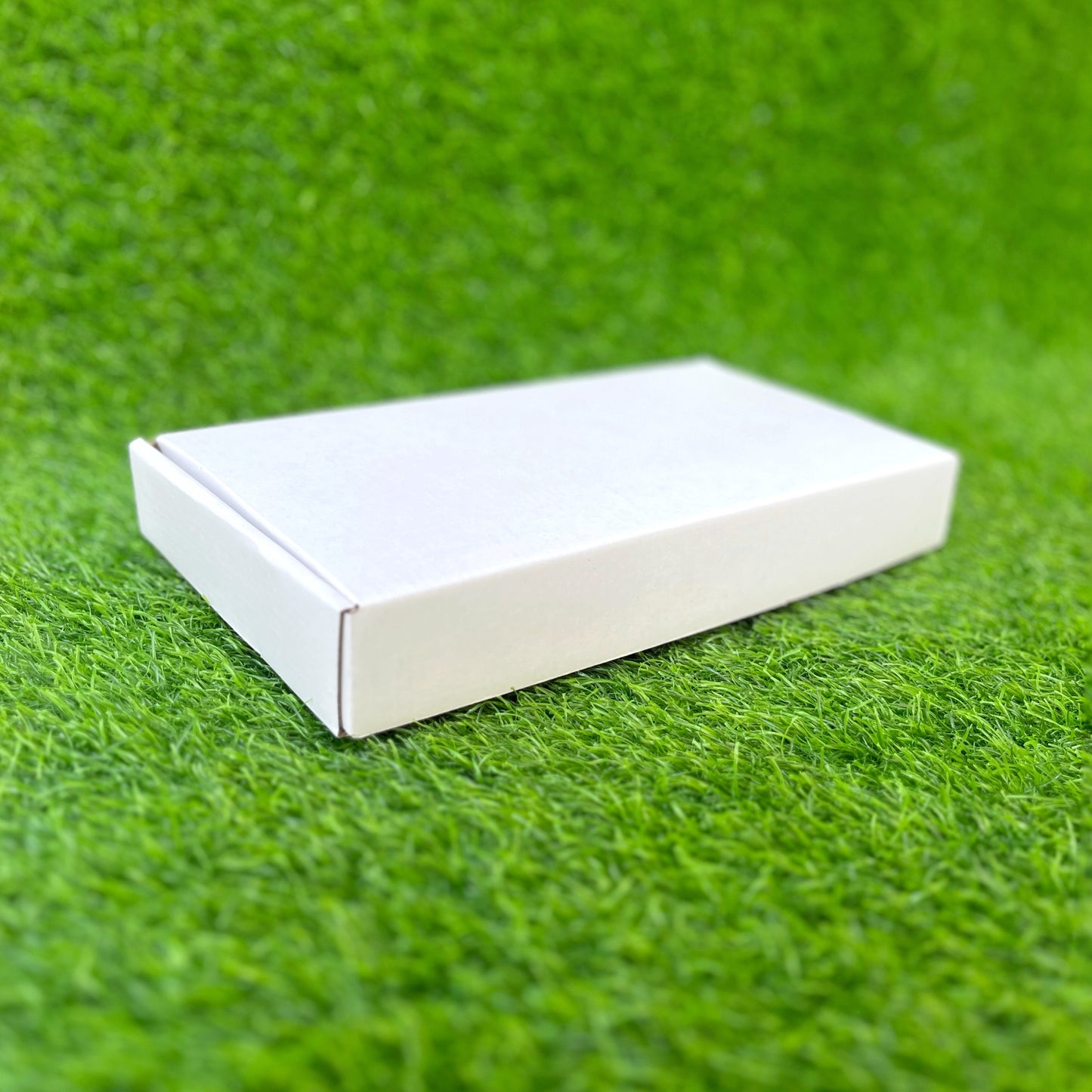 10.75 X 6 X 1.5 MAILER BOX