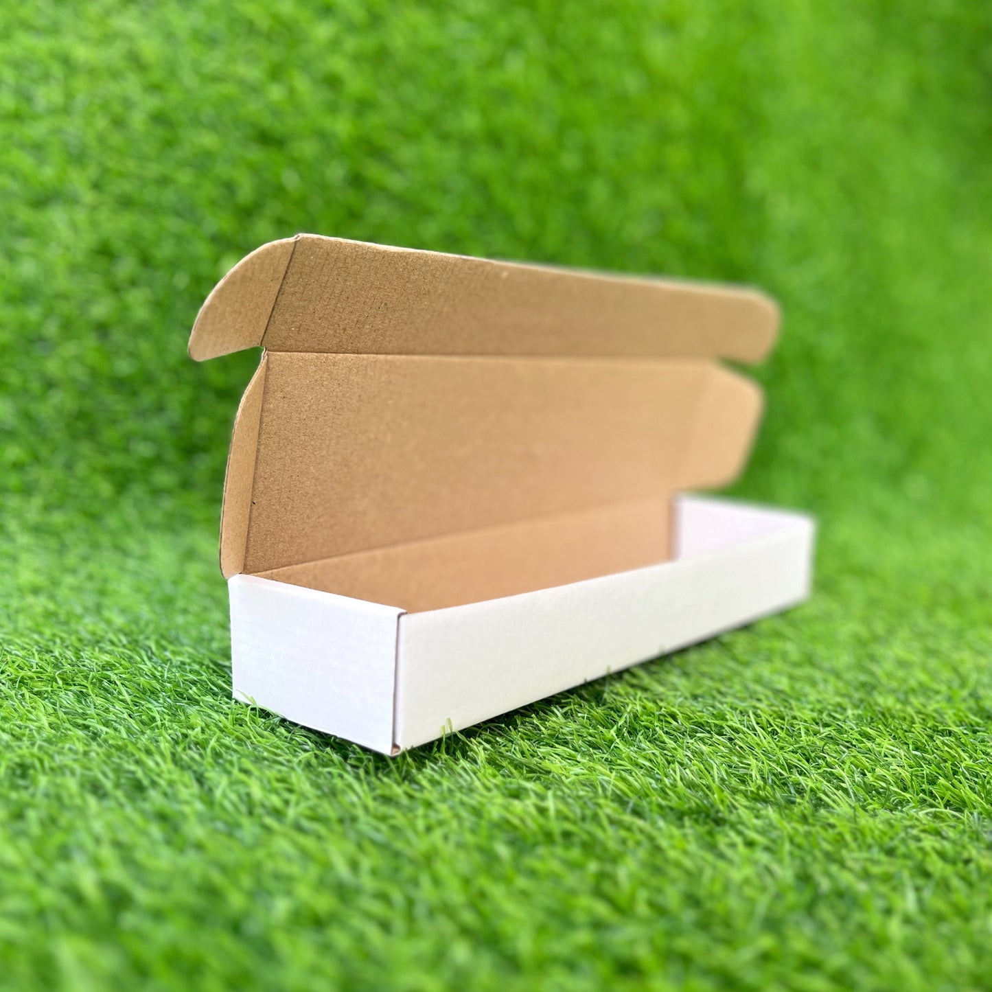 10.75 X 3 X 1.5 MAILER BOX