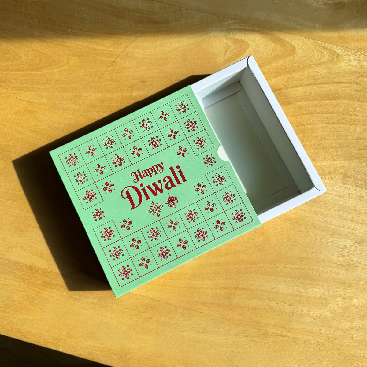 6 X 6 X 2 DIWALI 26 (SC) SLIDE BOX