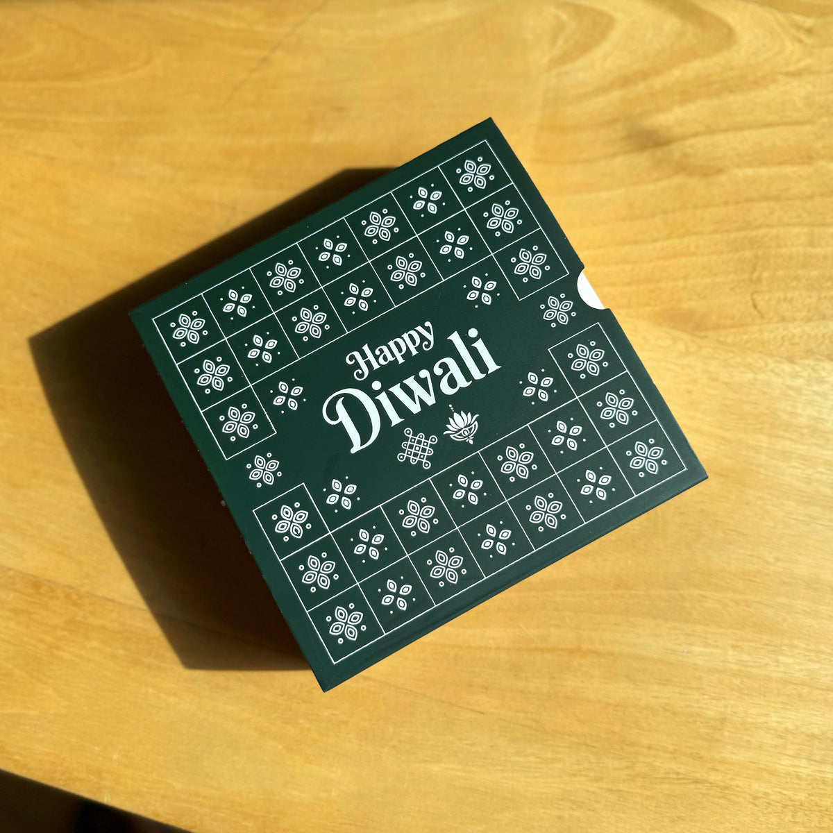 6 X 6 X 2 DIWALI 26 (SC) SLIDE BOX