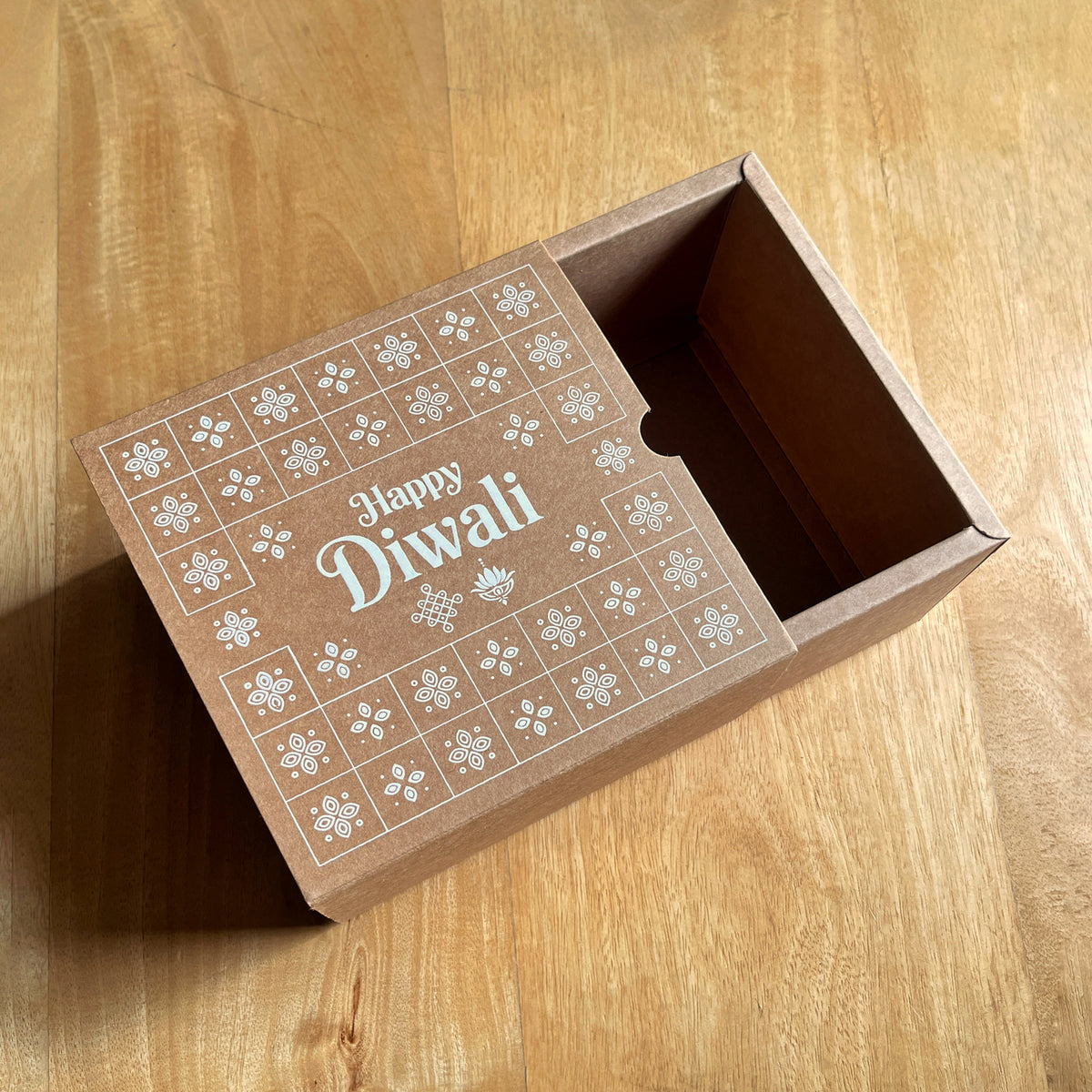 6 X 6 X 3.25 DIWALI 26 (SC) SLIDE BOX