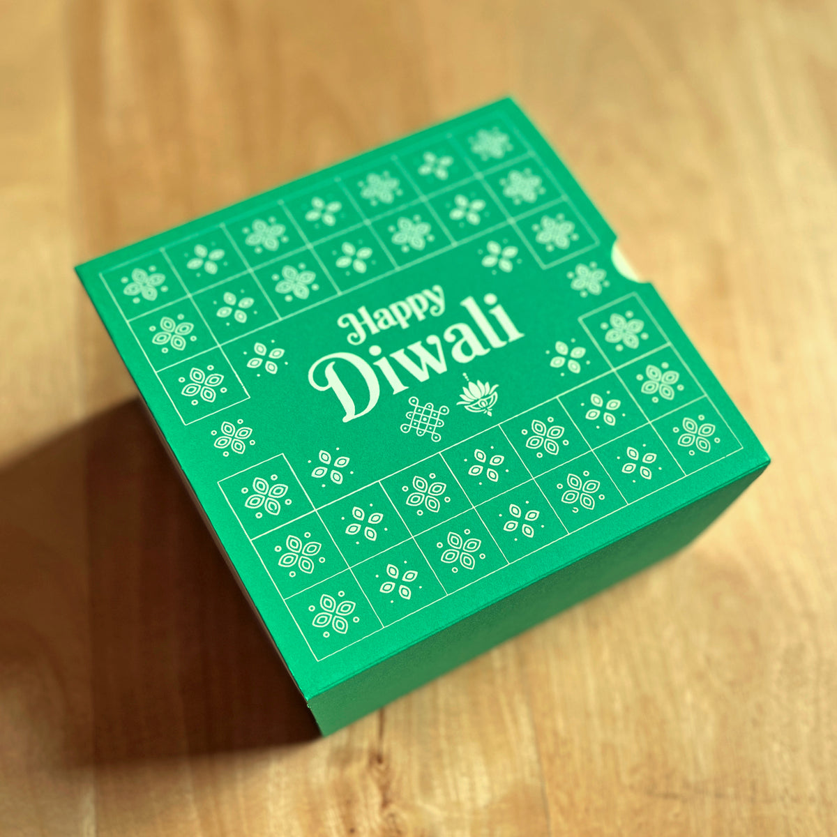 6 X 6 X 3.25 DIWALI 26 (SC) SLIDE BOX