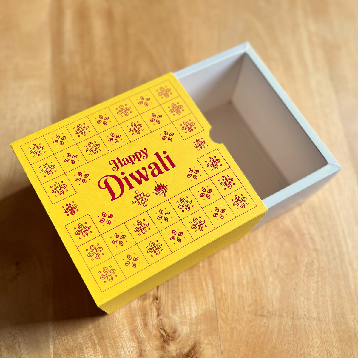 6 X 6 X 3.25 DIWALI 26 (SC) SLIDE BOX