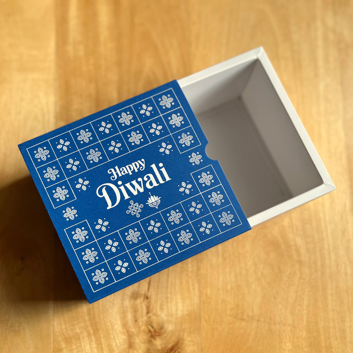 6 X 6 X 3.25 DIWALI 26 (SC) SLIDE BOX