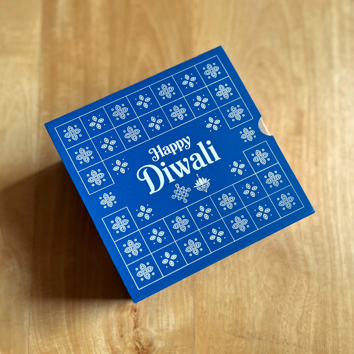 6 X 6 X 3.25 DIWALI 26 (SC) SLIDE BOX