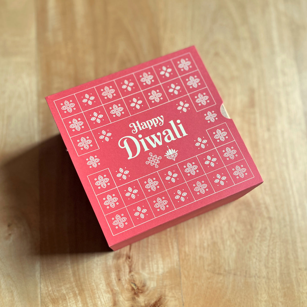 6 X 6 X 3.25 DIWALI 26 (SC) SLIDE BOX